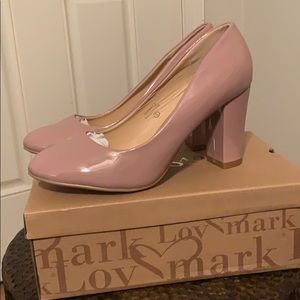New Lov Mark Nude Patent Block Heels Size 9